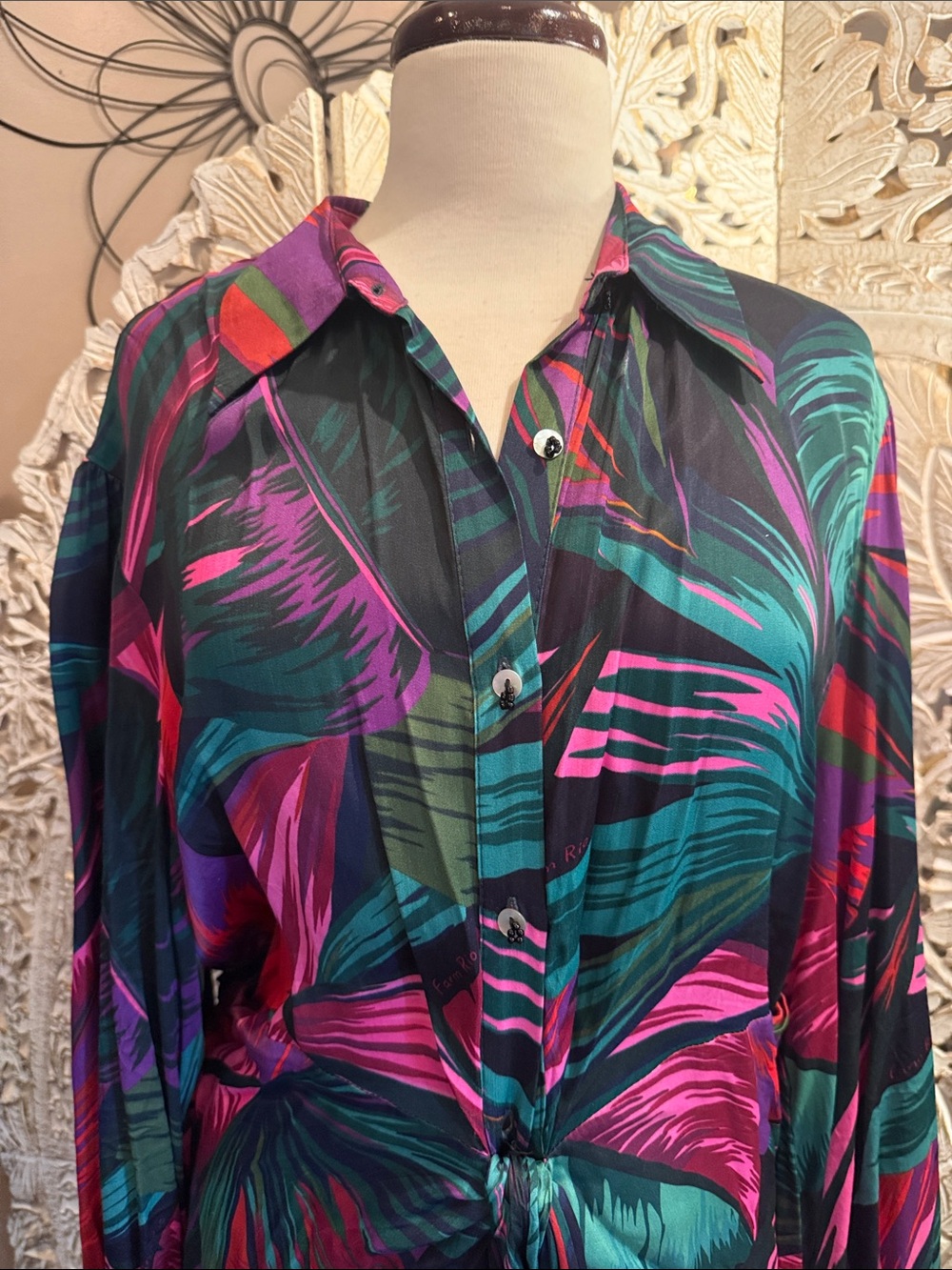 FARM Rio Multicolor Tropical-Leaf Button-Front Long Sleeve Midi Dress - Picture 3 of 12